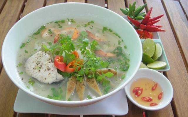Quán Ăn Bánh Canh Quý Nữ