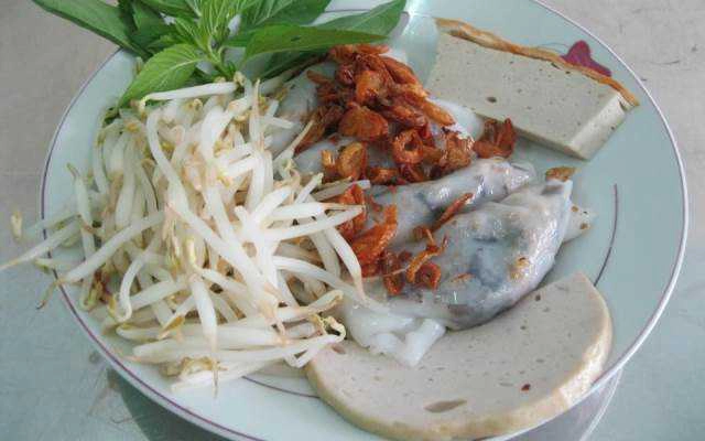 Quán Ăn Bánh Cuốn & Bánh Ướt Nóng Chả Lụa