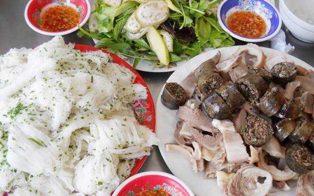 Quán Ăn Bánh Hỏi Lòng Heo Phú Long - Quốc Lộ 1