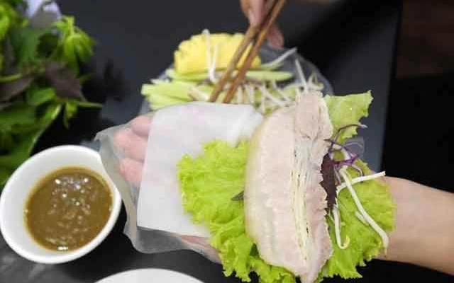 Quán Ăn Bánh Tráng Cuốn Thịt Heo - Lý Bôn
