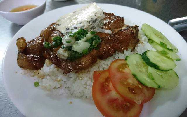 Quán Ăn Bảo Uyên - Cơm Tấm & Hủ Tiếu