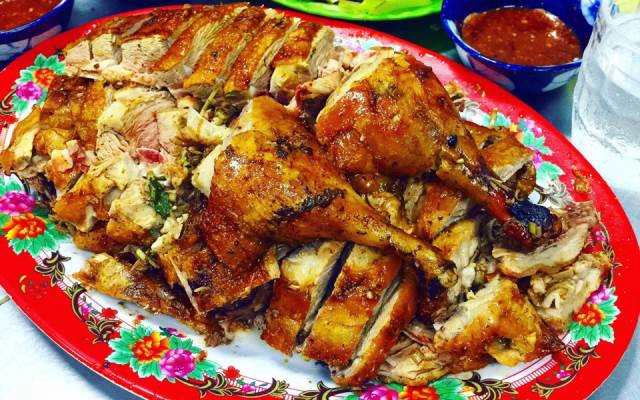 Quán Ăn Bảy Lưu - Vịt Quay