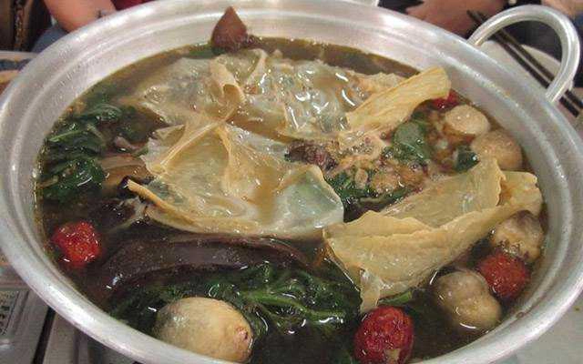 Quán Ăn Bảy Triều - Lẩu Dê, Cari Dê