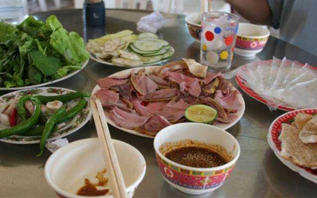 Quán Ăn Bê Thui Ngọc