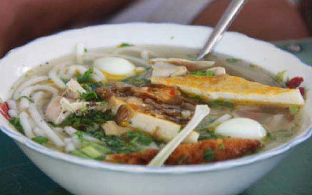 Quán Ăn Bé Trường - Bún & Bánh Canh