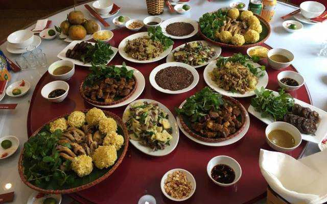 Quán Ăn Biển Rừng - Hải Sản Tươi Sống