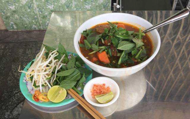 Quán Ăn Bò Kho Trà Cú