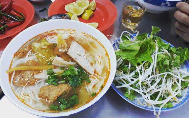 Quán Ăn Bún Bé Na - Bún Bò - Chả Cua & Chả Cá