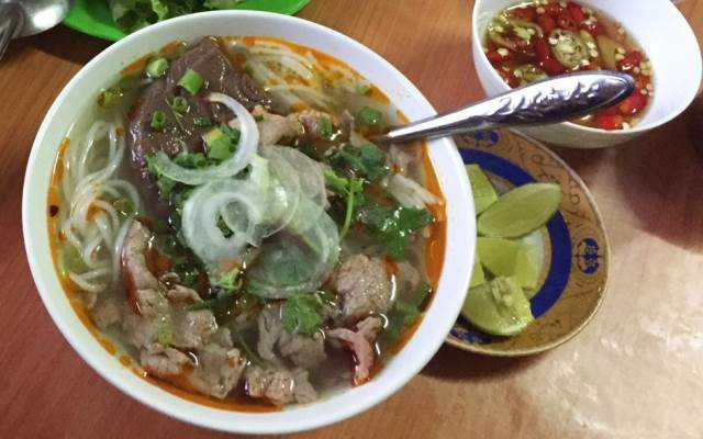 Quán Ăn Bún Bò Bà Bốn