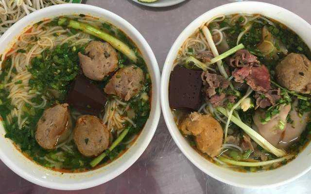 Quán Ăn Bún Bò Huế & Chè Sài Gòn