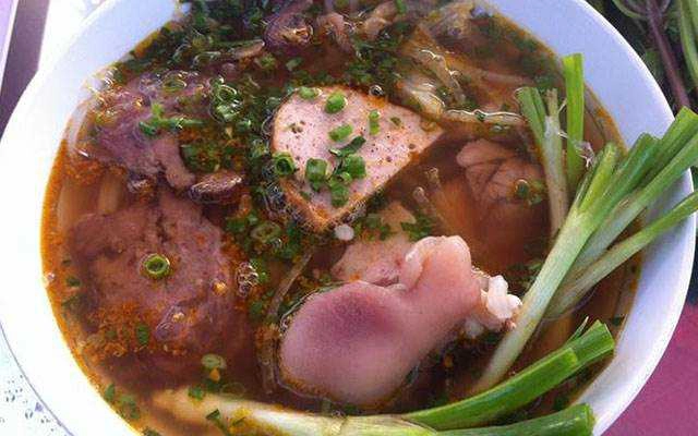 Quán Ăn Bún Bò Huế Đúng Điệu