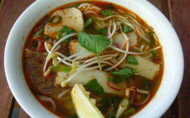 Quán Ăn Bún Bò Huế - Dương Đình Nghệ