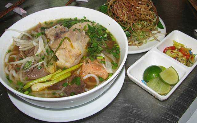 Quán Ăn Bún Bò Huế Phương Vân