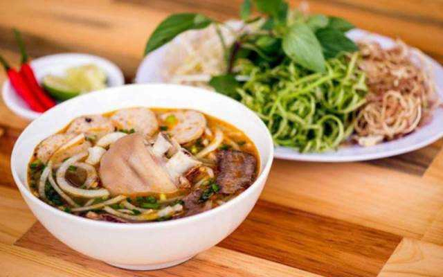 Quán Ăn Bún Bò - Quốc Lộ 1A