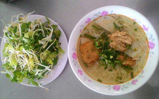 Quán Ăn Bún Cá Phượng Tèo