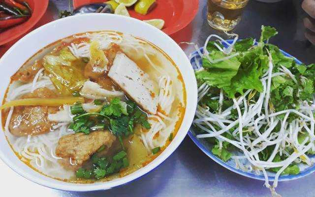 Quán Ăn Bún Chả Cá 05