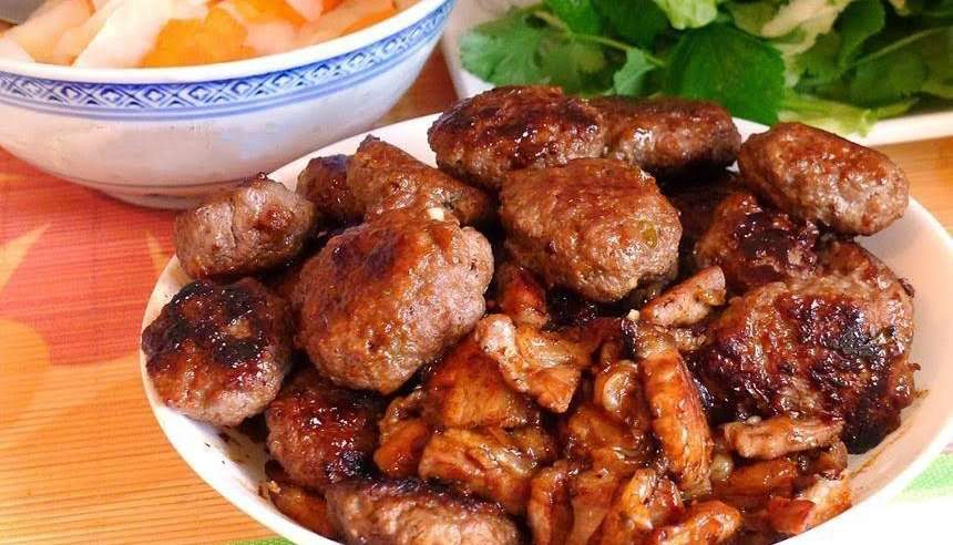 Quán Ăn Bún Chả Hà Thành - Phú Viên