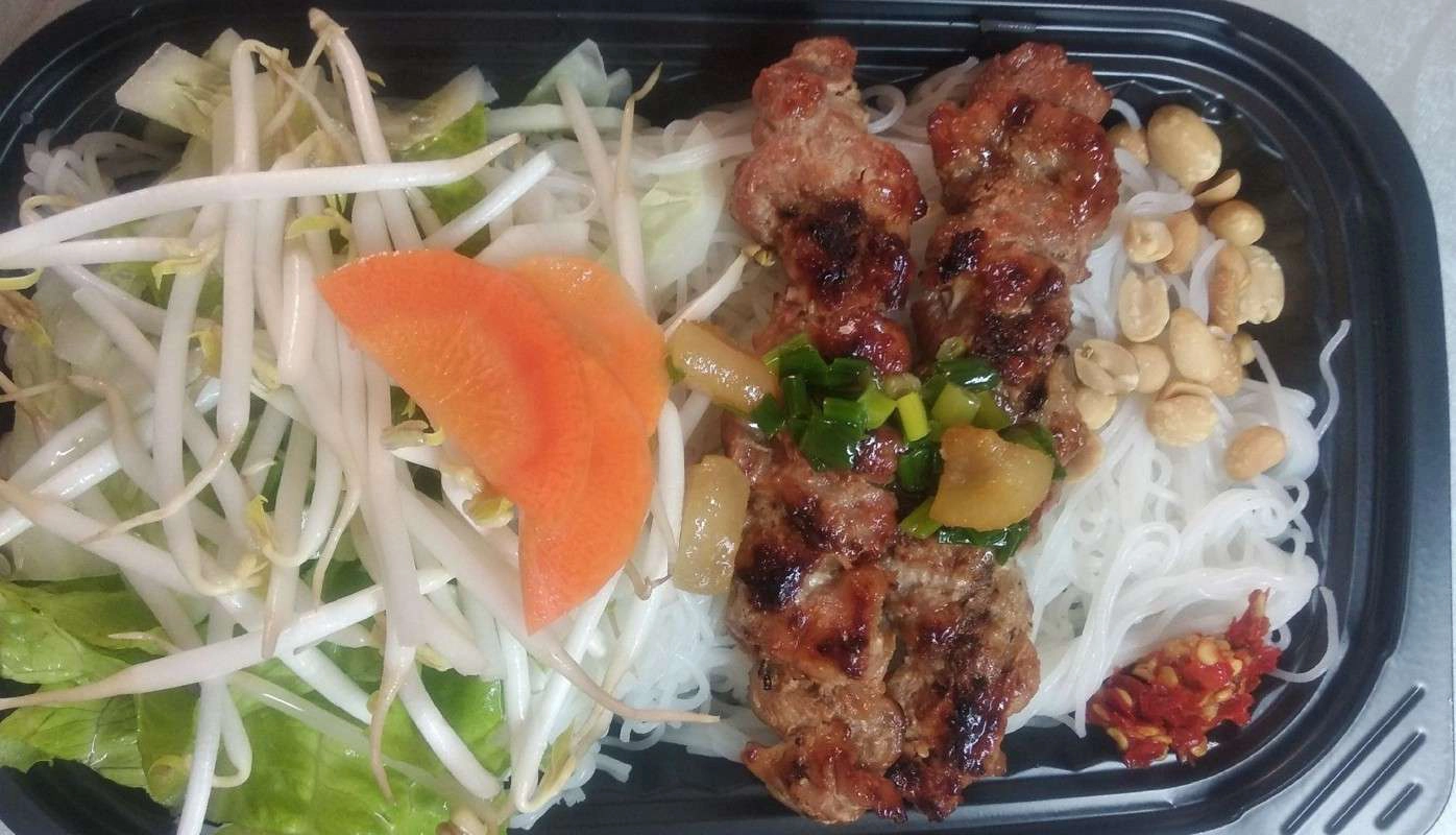 Quán Ăn Bún Dậu Dậu