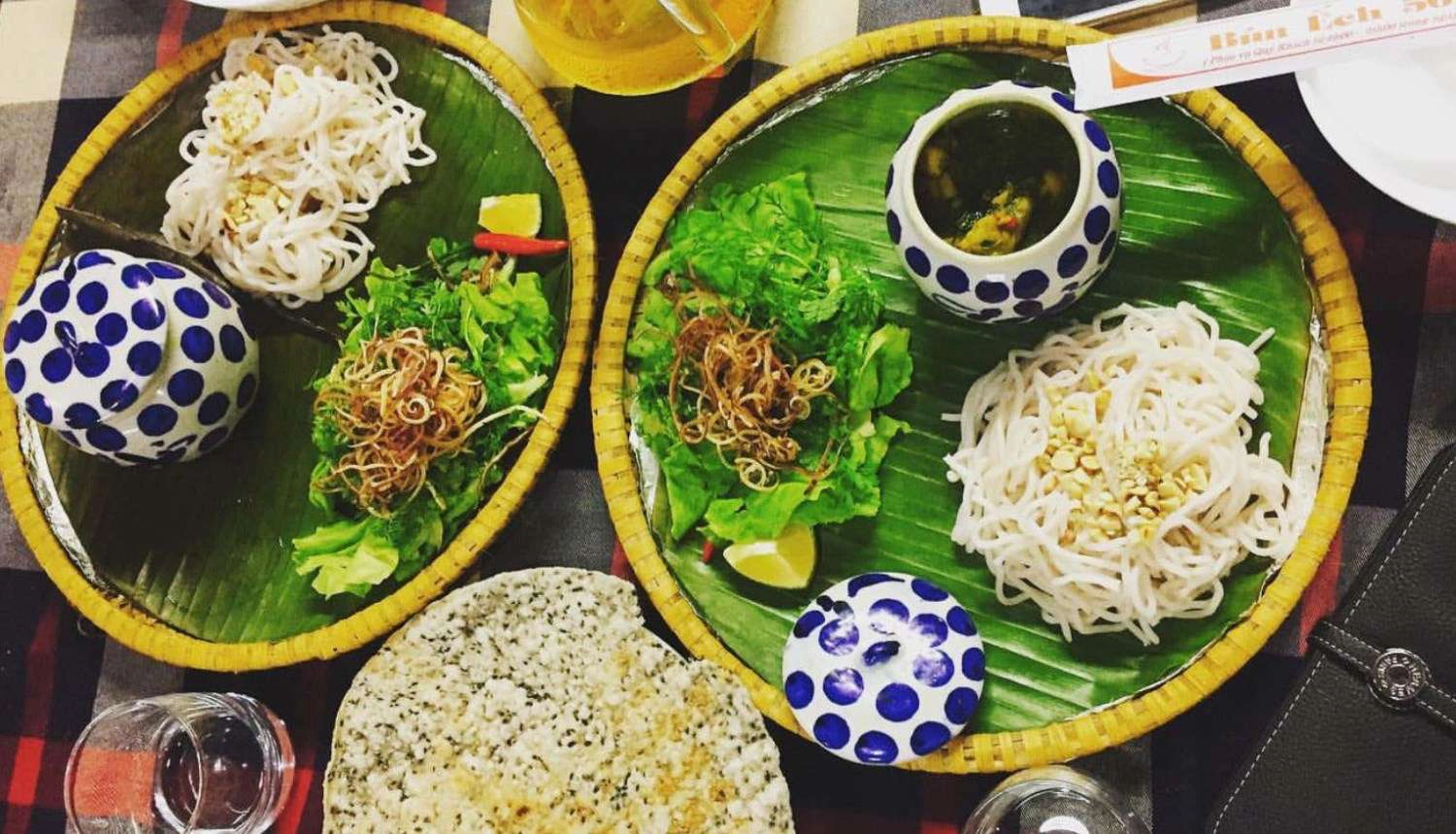 Quán Ăn Bún Ếch & Mì Quảng Ếch - La Sơn Phu Tử