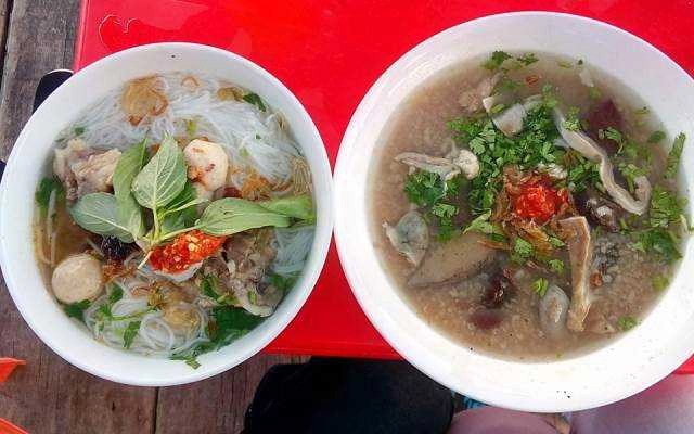 Quán Ăn Bún Mọc Cô Vân