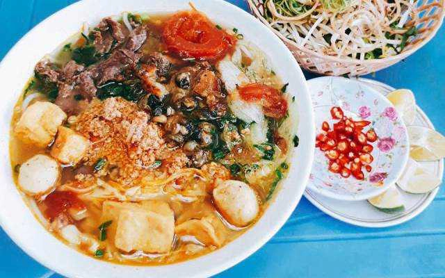 Quán Ăn Bún Ngan & Bún Bò - Dương Đình Nghệ