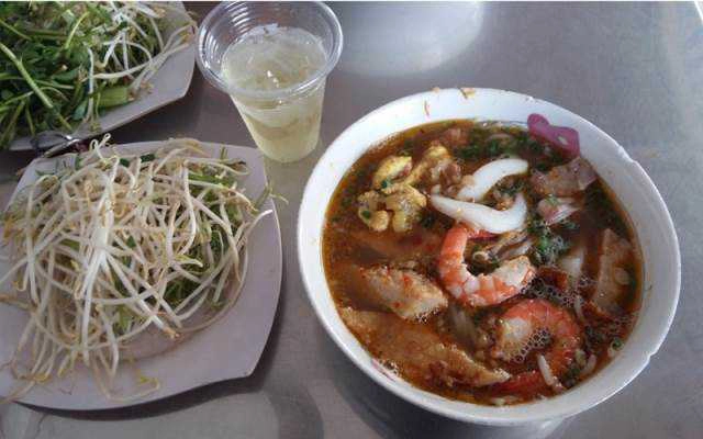 Quán Ăn Bún Nước Lèo & Bún Mắm - Quốc Lộ 1A