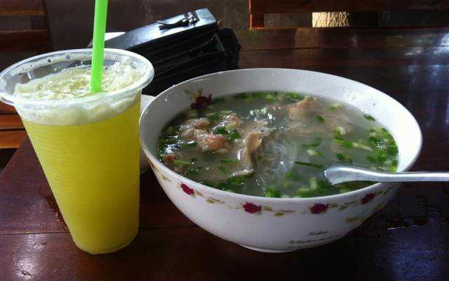 Quán Ăn Bún Quậy Kiến Xây - Bạch Đằng