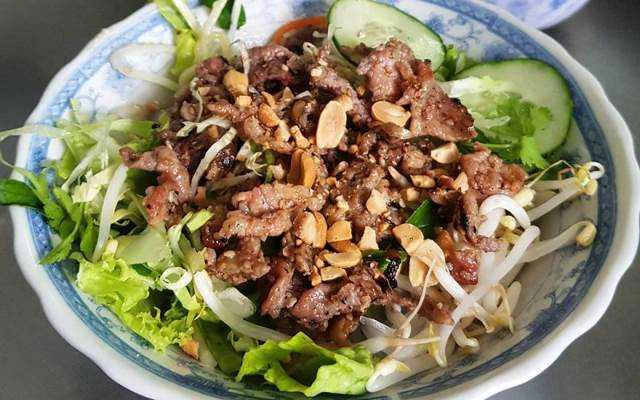 Quán Ăn Bún Thịt Nướng Hùng