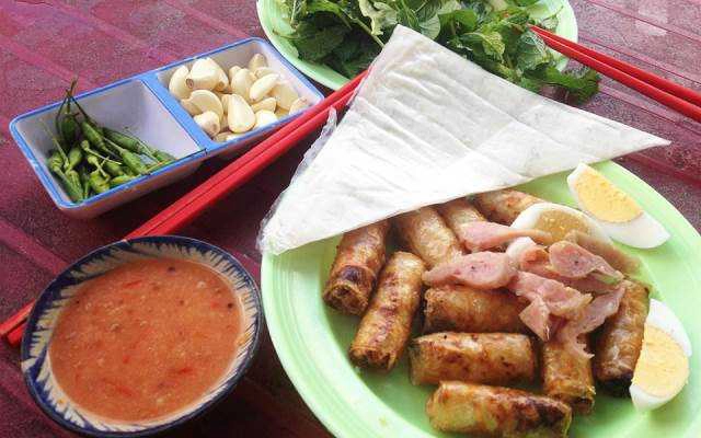 Quán Ăn Chả Cuốn 122