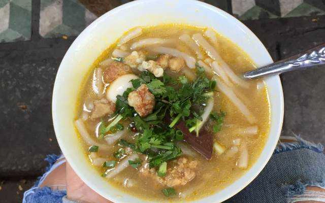 Quán Ăn Cháo Bánh Canh Cây Bàng