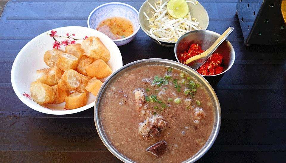 Quán Ăn Cháo Lòng Bình Dân - Hoàng Văn Thụ