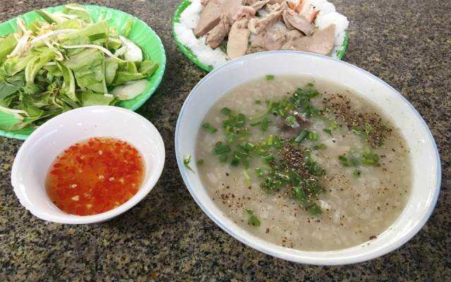 Quán Ăn Cháo Lòng Cây Xanh