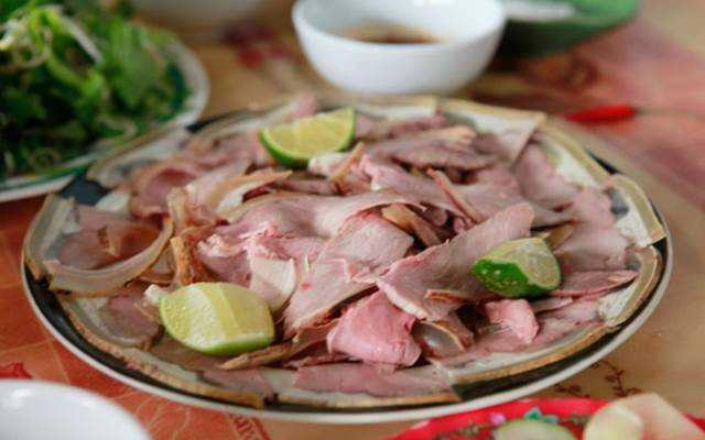 Quán Ăn Chín Tiên - Bê Thui Cầu Mống
