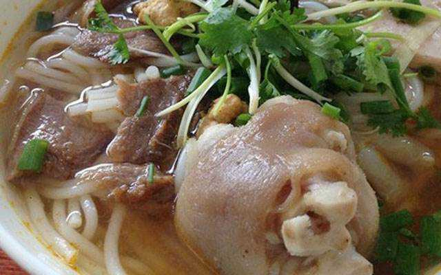Quán Ăn Chương Huế - Bún Bò Giò Heo