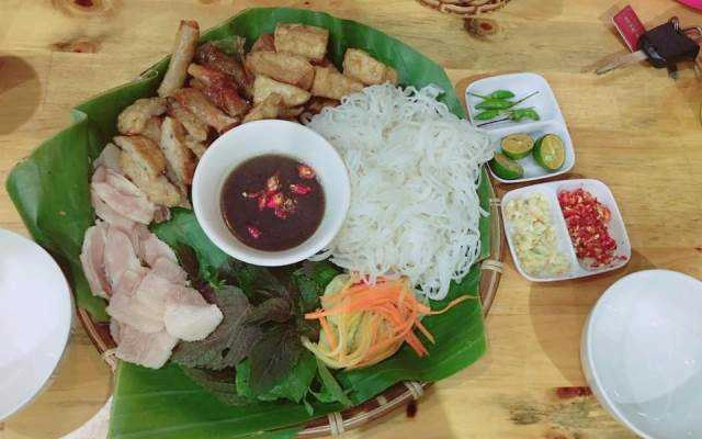 Quán Ăn Cô Giang - Bánh Hỏi Cháo Lòng & Bún Đậu Mắm Tôm