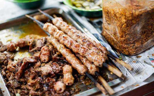 Quán Ăn Cô Hạnh - Bánh Cuốn Thịt Nướng