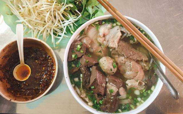 Quán Ăn Cô Hường - Mì Quảng & Bún Bò