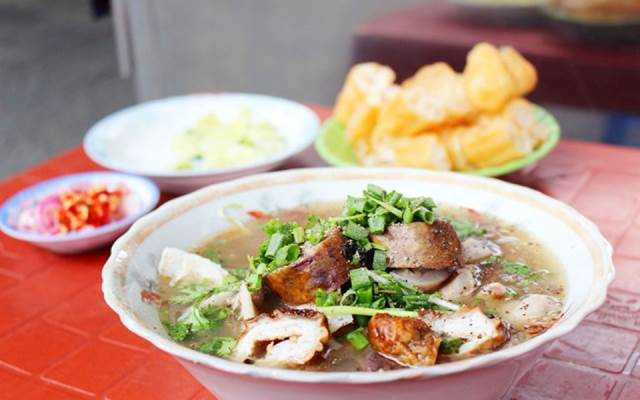 Quán Ăn Cô Mười - Cháo Lòng, Bánh Canh & Hủ Tiếu Xương