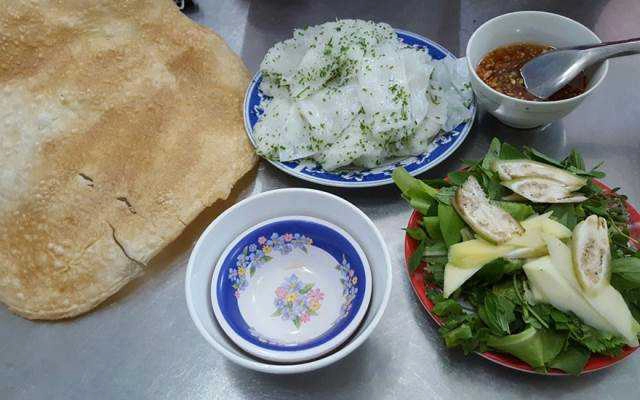Quán Ăn Cô Năm - Bánh Hỏi Lòng Heo