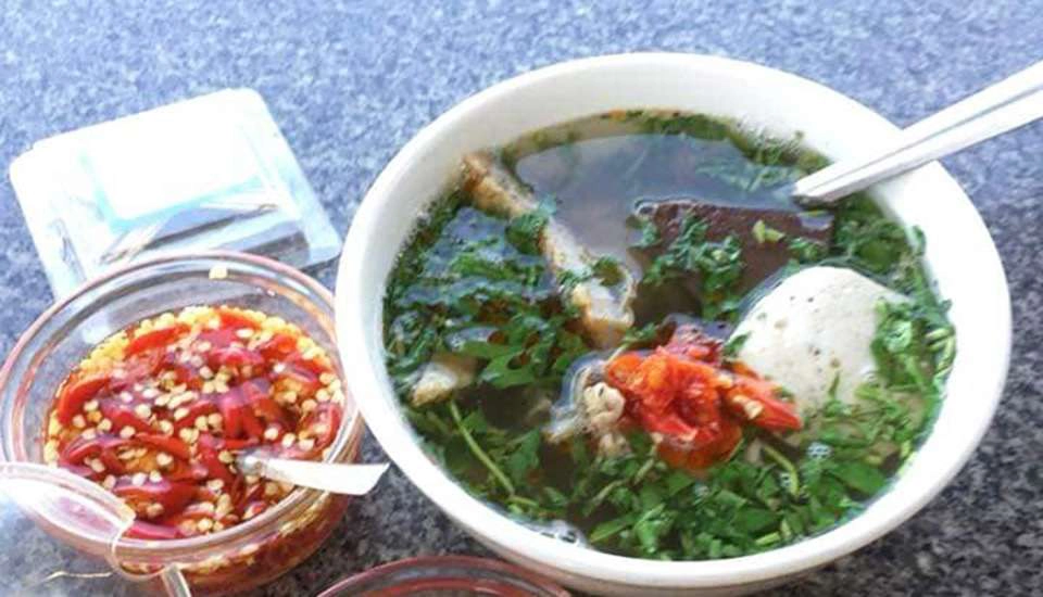 Quán Ăn Cô Vân - Bánh Canh & Chè