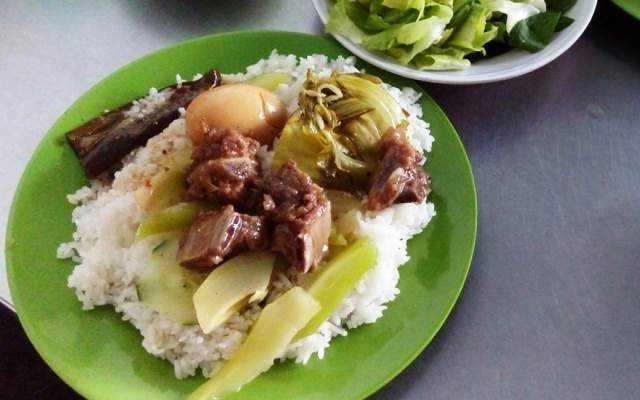 Quán Ăn Cơm Bình Dân Mười Thứ