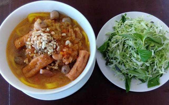 Quán Ăn Cơm Chay & Mì Quảng