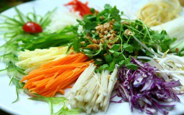 Quán Ăn Cơm Chay Việt - Lạc Long Quân