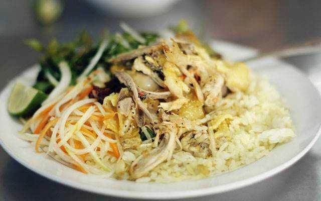 Quán Ăn Cơm Gà Dung - Lý Thường Kiệt