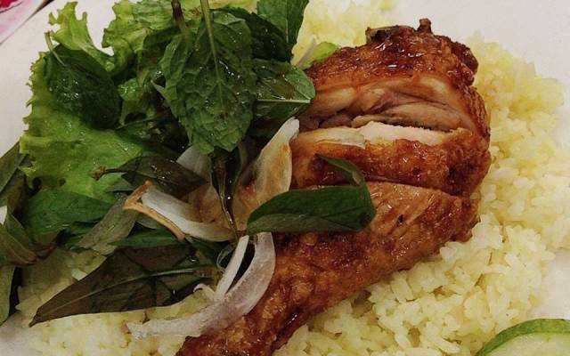 Quán Ăn Cơm Gà Hải Nam Lộc Phát - Nguyễn Nghiêm