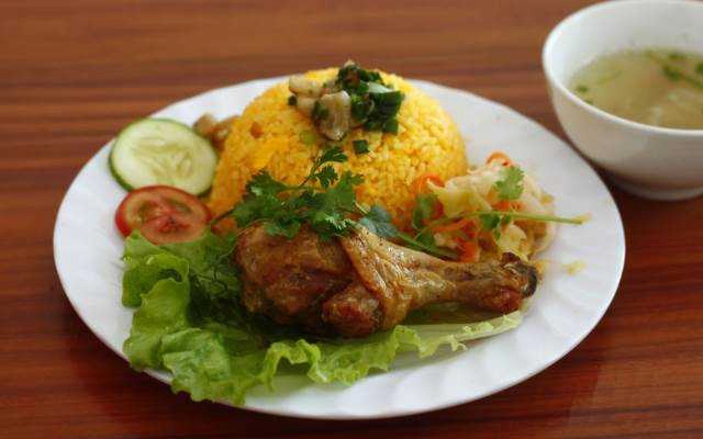 Quán Ăn Cơm Gà Xối Mỡ