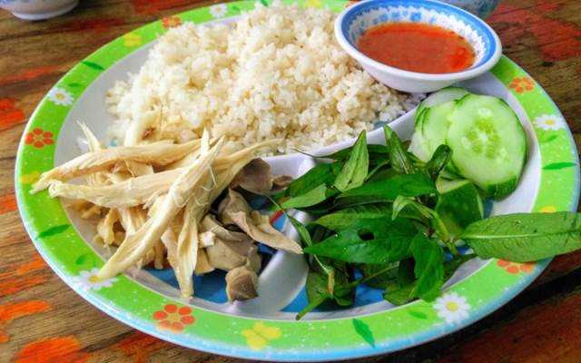 Quán Ăn Cơm Gà 81