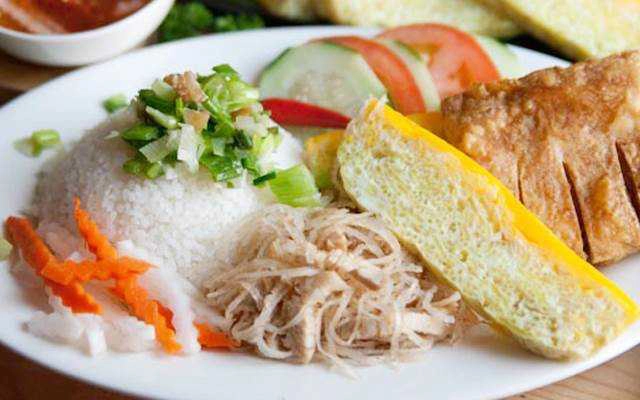 Quán Ăn Cơm Hai Lắm - Quốc Lộ 13
