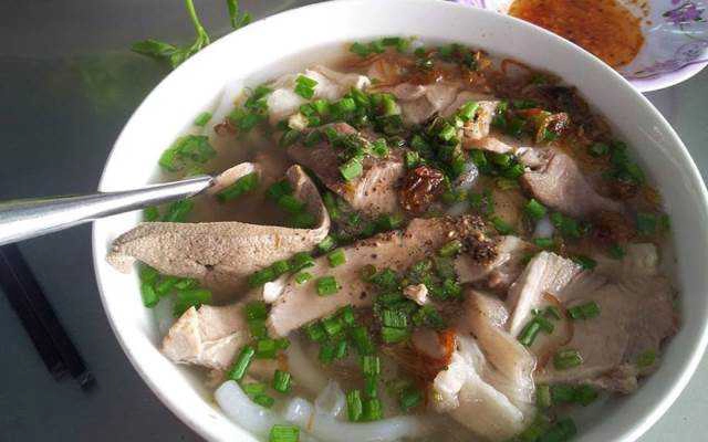 Quán Ăn Cơm, Hủ Tiếu & Bánh Canh - Quốc Lộ 60