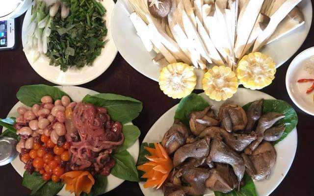Quán Ăn Cơm Nhà - Cơm & Lẩu Các Món